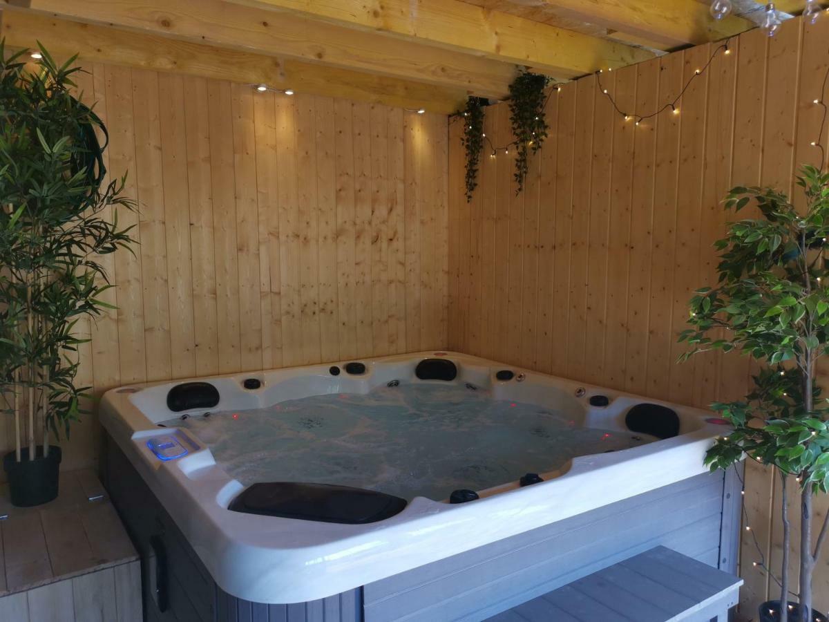 Domaine LVD avec SPA, bois et rivière privée La Bloutiere Extérieur photo